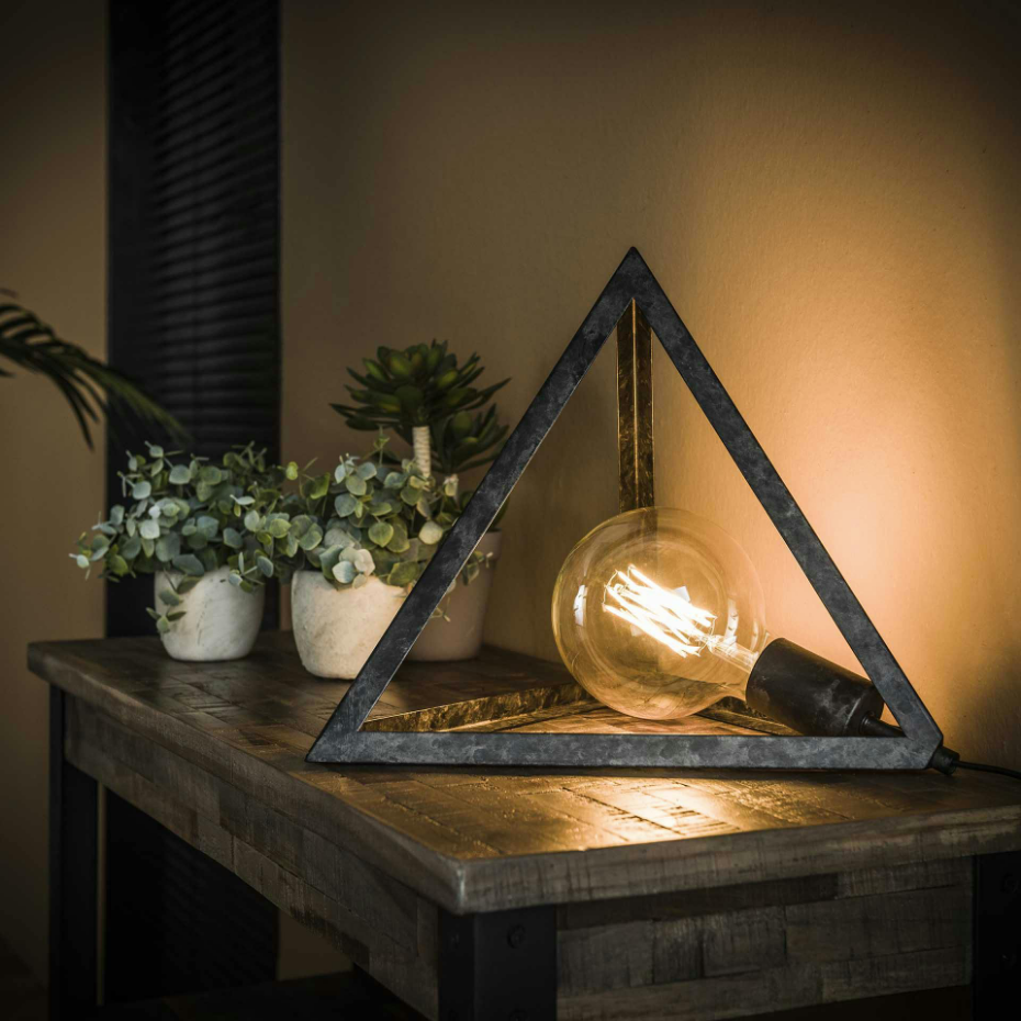 Lampe à poser pyramide en métal industriel RALF