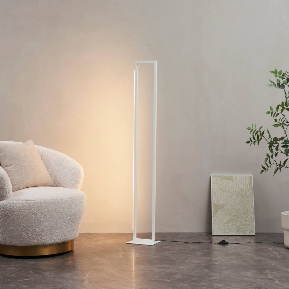 Lampadaire LED épuré en aluminium - LAKA
