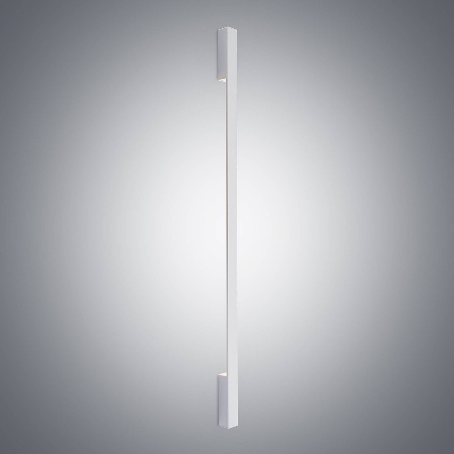 Applique en aluminium moderneLED, Ivano