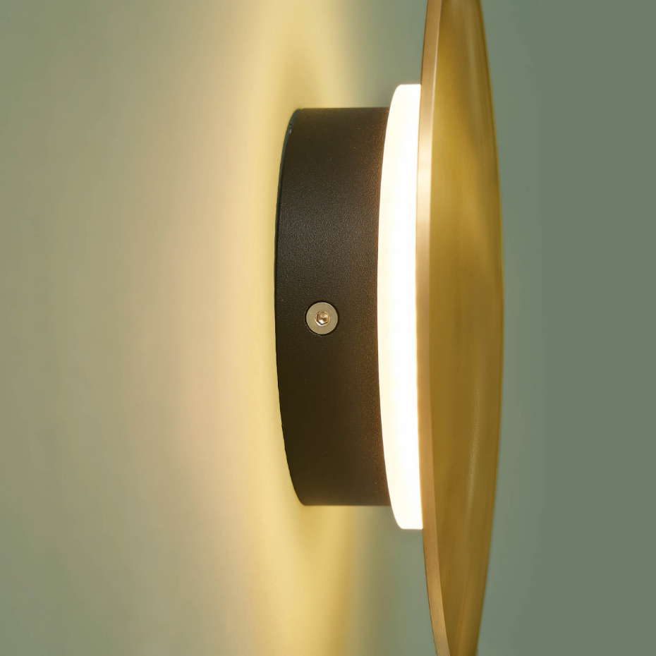 Applique dorée avec LED intégrée - DORÉNIS