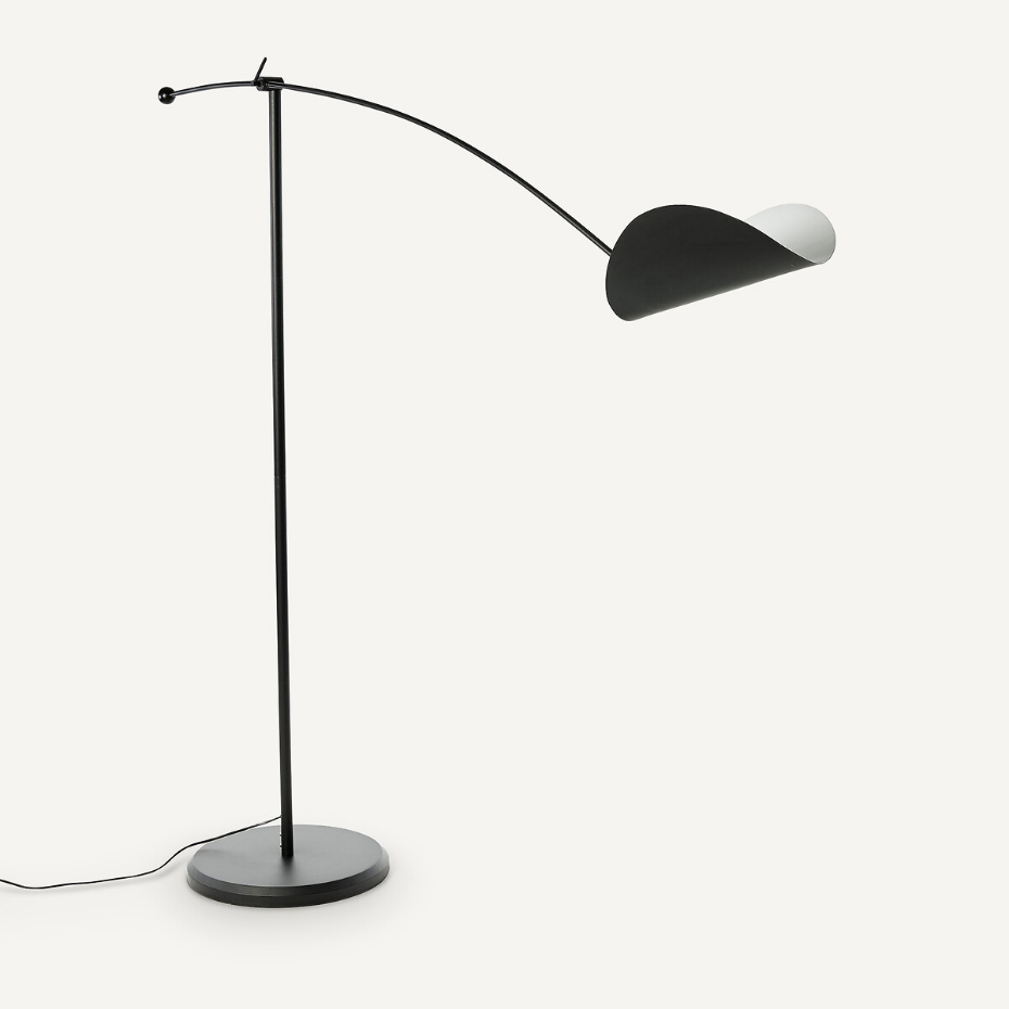 Lampadaire forme arc Funambule
