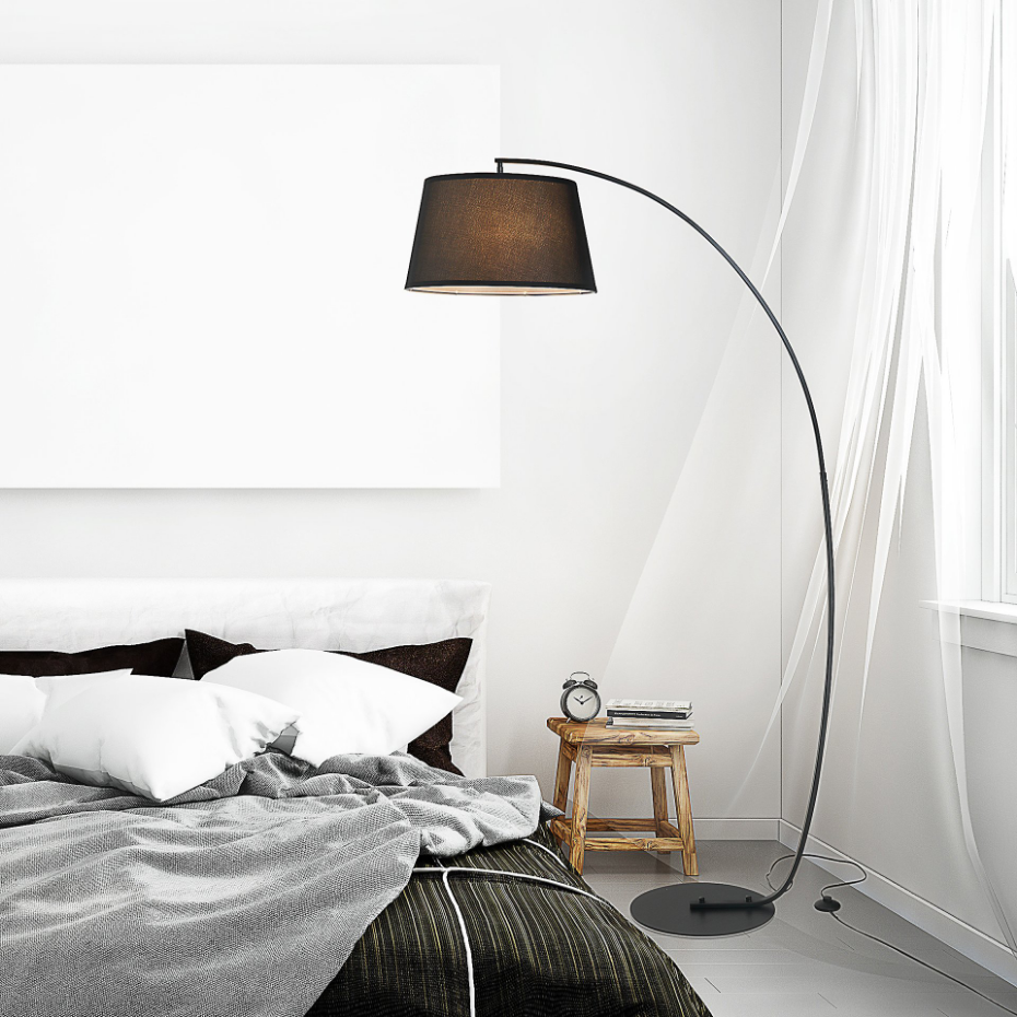 Lampadaire forme arc design