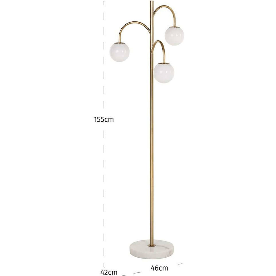 Lampadaire rond en fer avec globe en verre et base en marbre