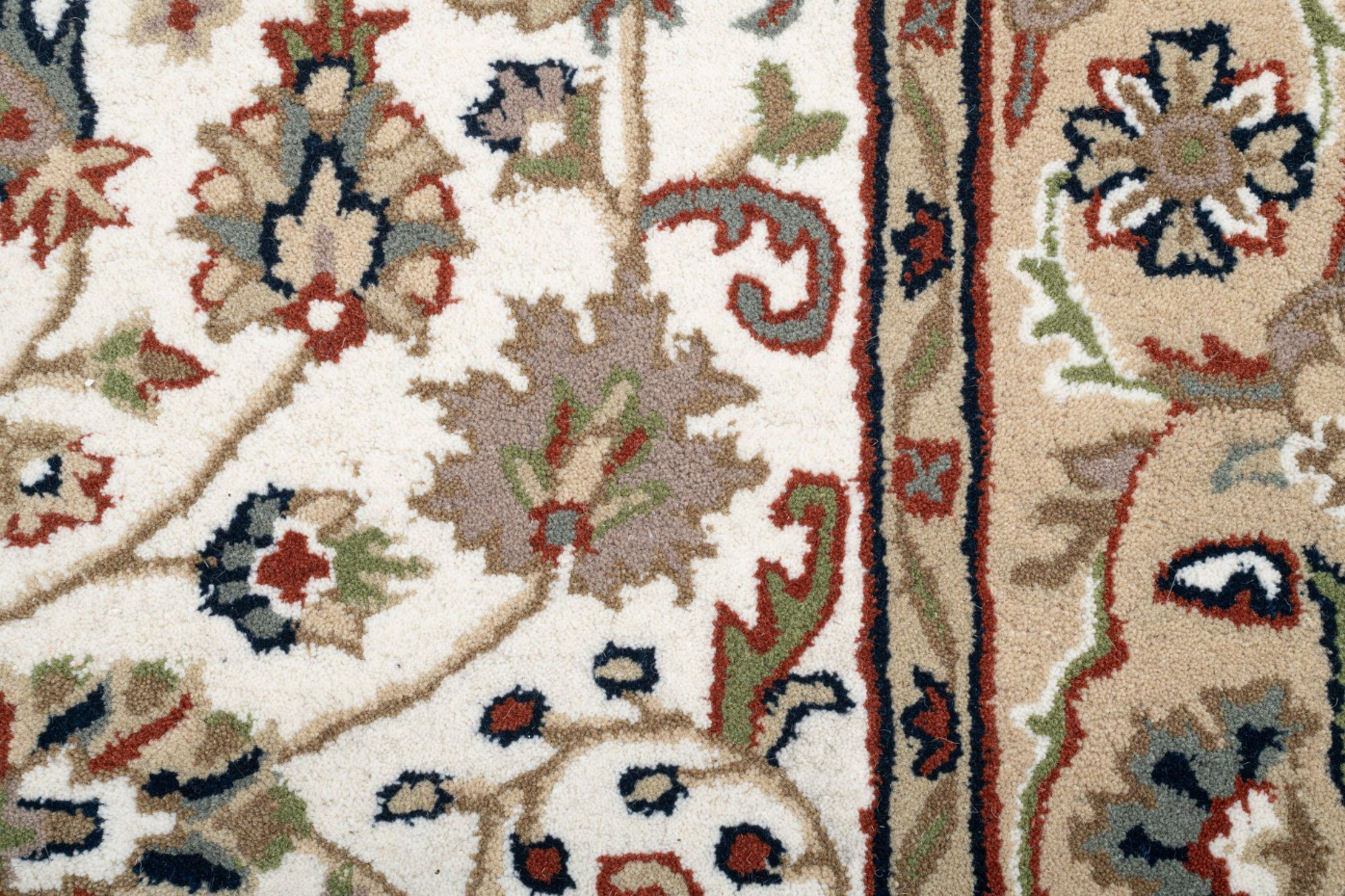 Tapis tufté main en laine - Royal Orient