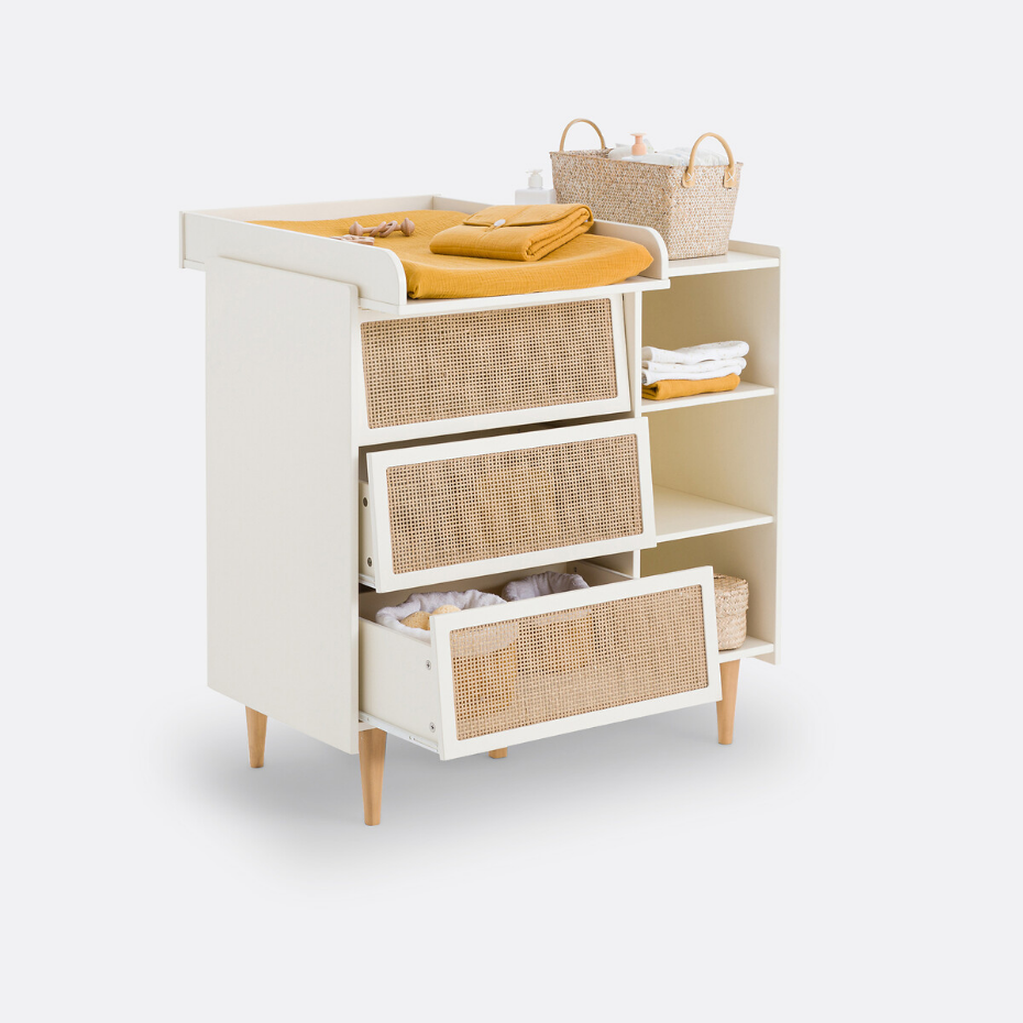 Commode à langer, Kaya