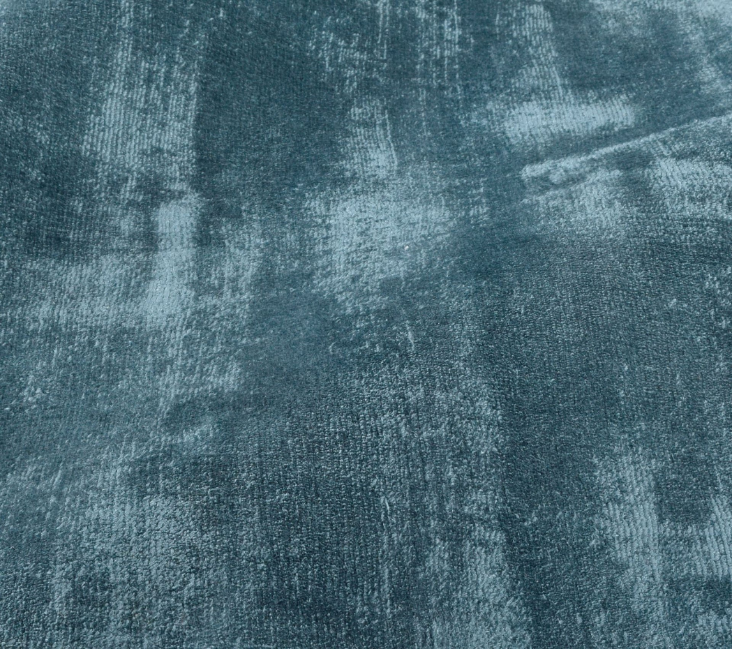 Tapis en viscose tissé main aspect vieilli - Shine