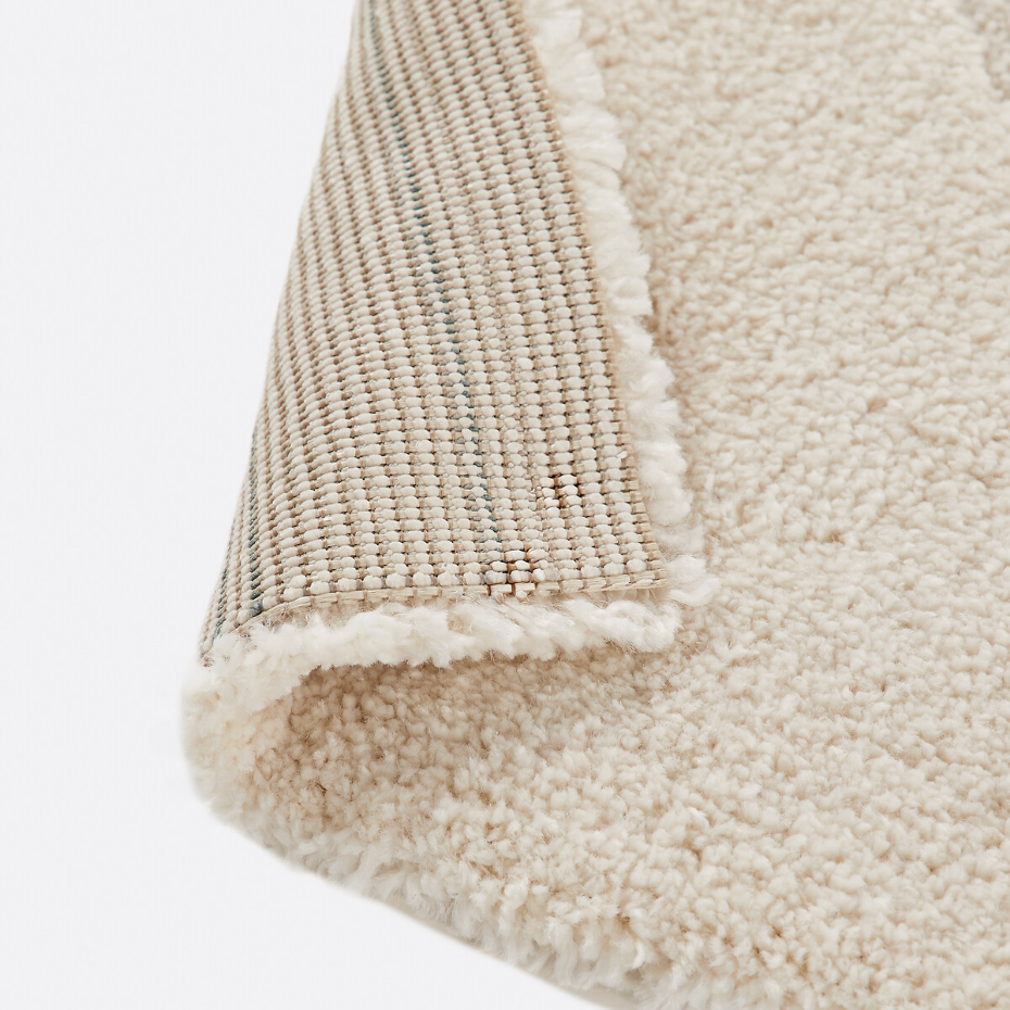 Tapis motif géométrique reliéfé, Lodgo