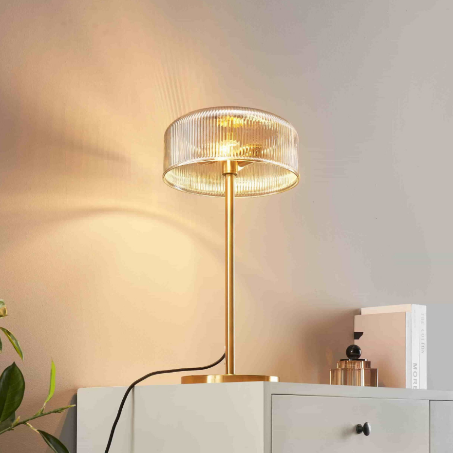 Lampe de table vintage raffinée - AURÉLINE