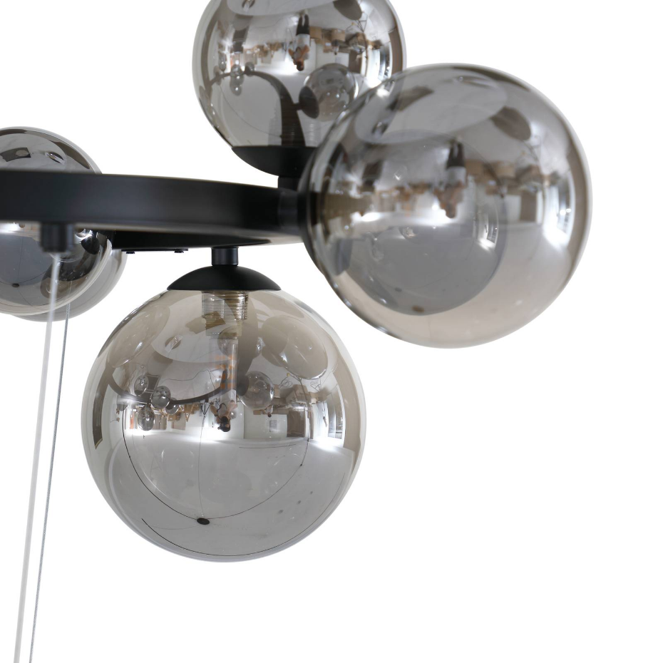 Suspension en métal moderne, Naelen
