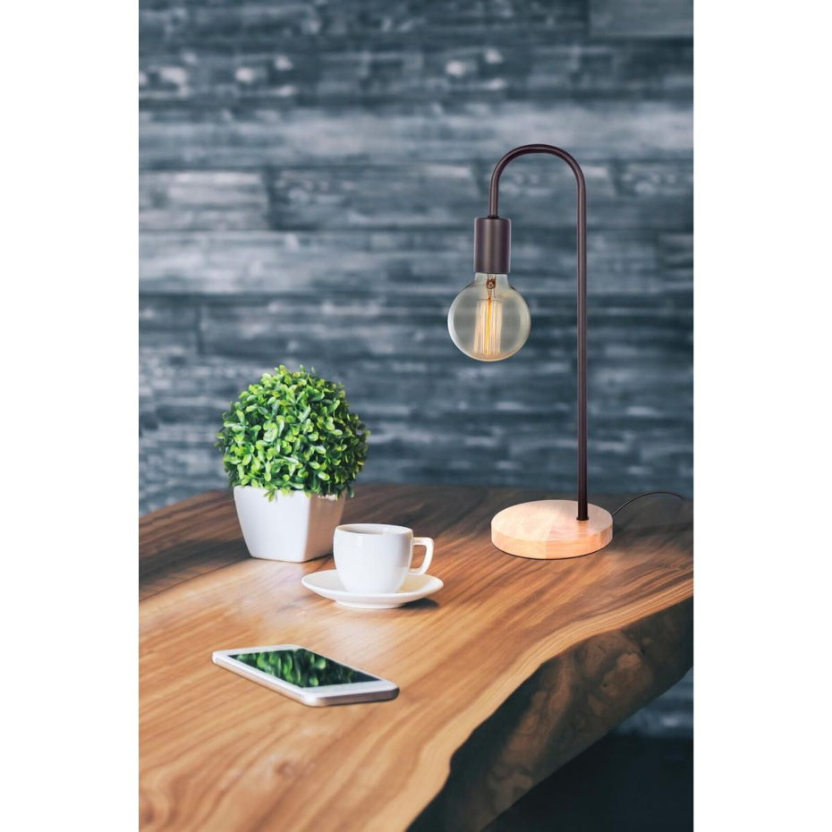 Lampe de chevet en métal Vinara