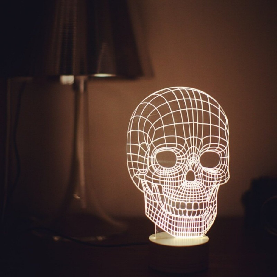 Lampe décorative en verre effet 3D skull bulbing