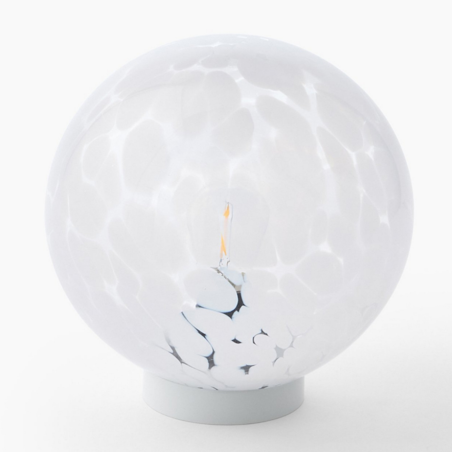 Lampe boule tachetée, D20xH24cm, en verre