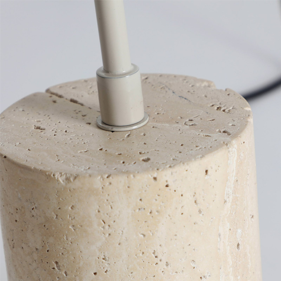 Lampe de table en fer  et marbre