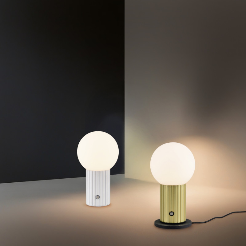 Lampe design en métal