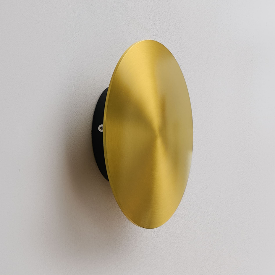 Applique dorée avec LED intégrée - DORÉNIS