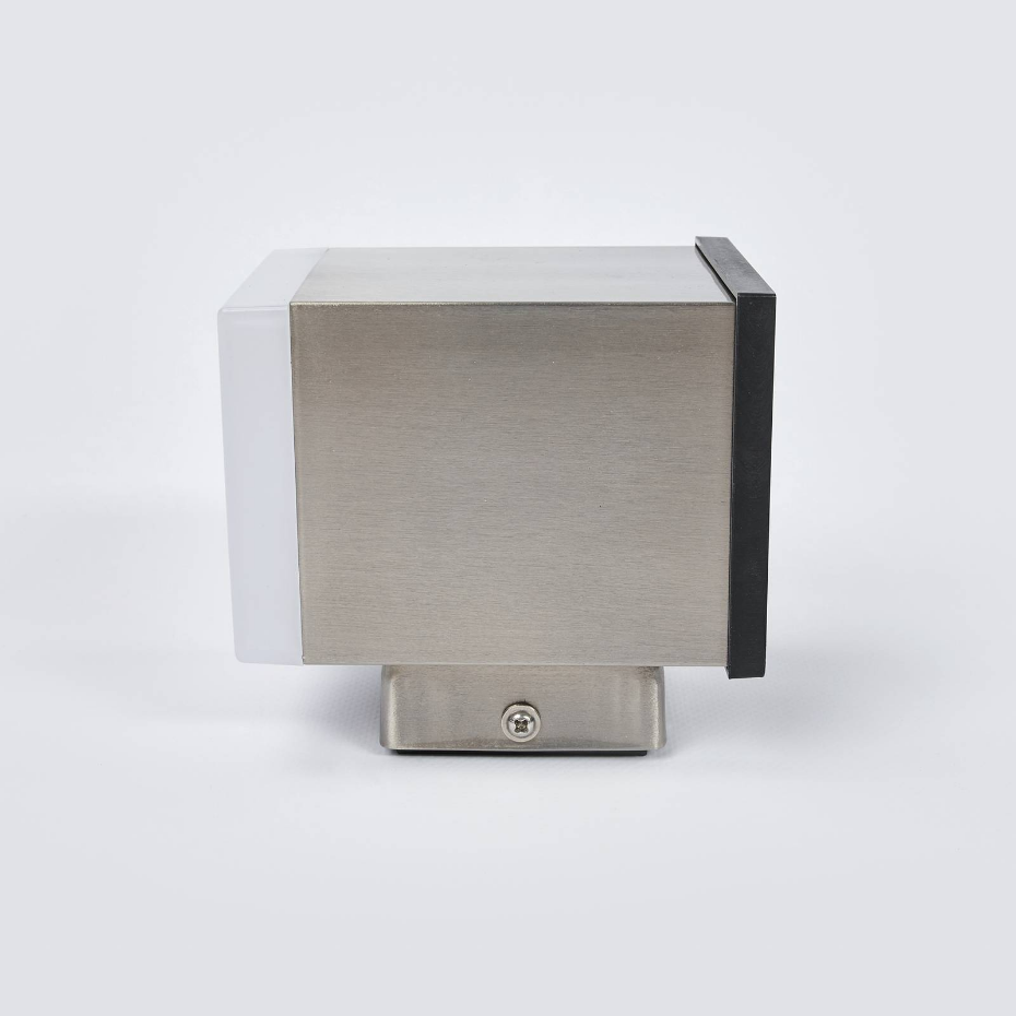 Lampe solaire extérieure en inox moderneLED