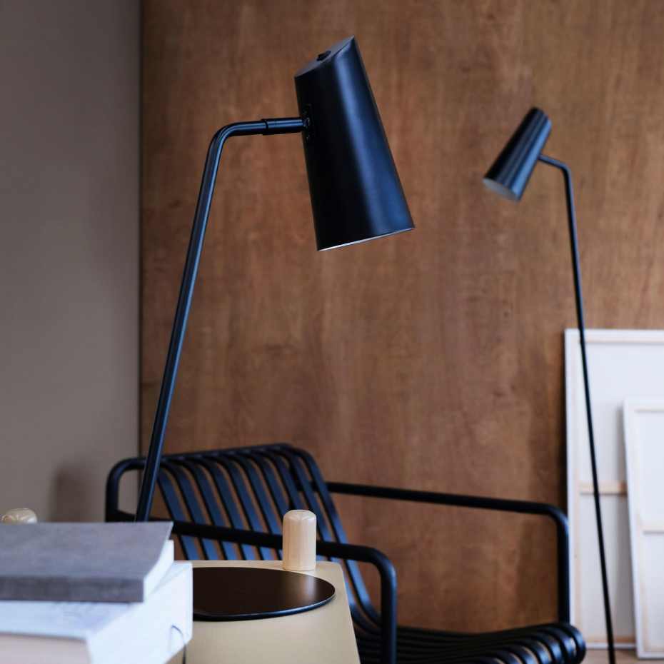 Lampadaire en noir métal PALLAS
