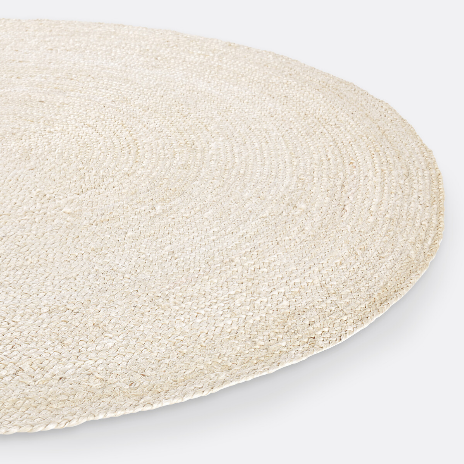 Tapis rond en jute blanchi, Aftas
