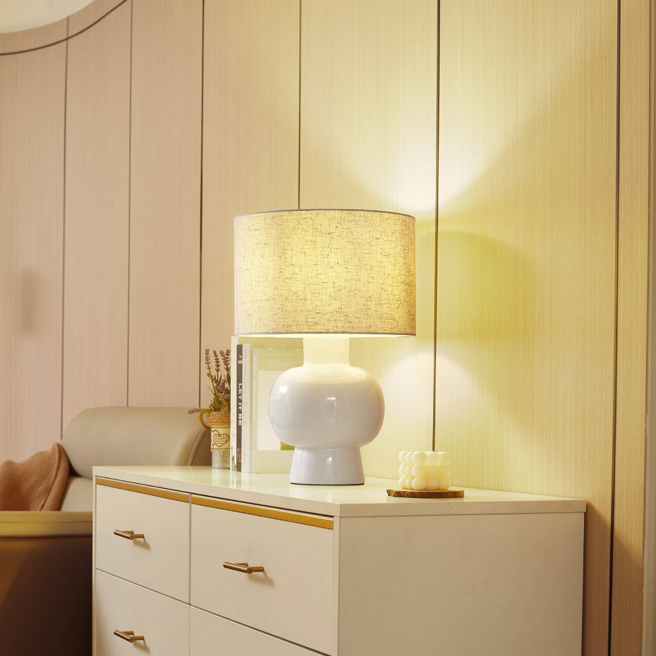 Lampe à poser en textile scandinave, Arved