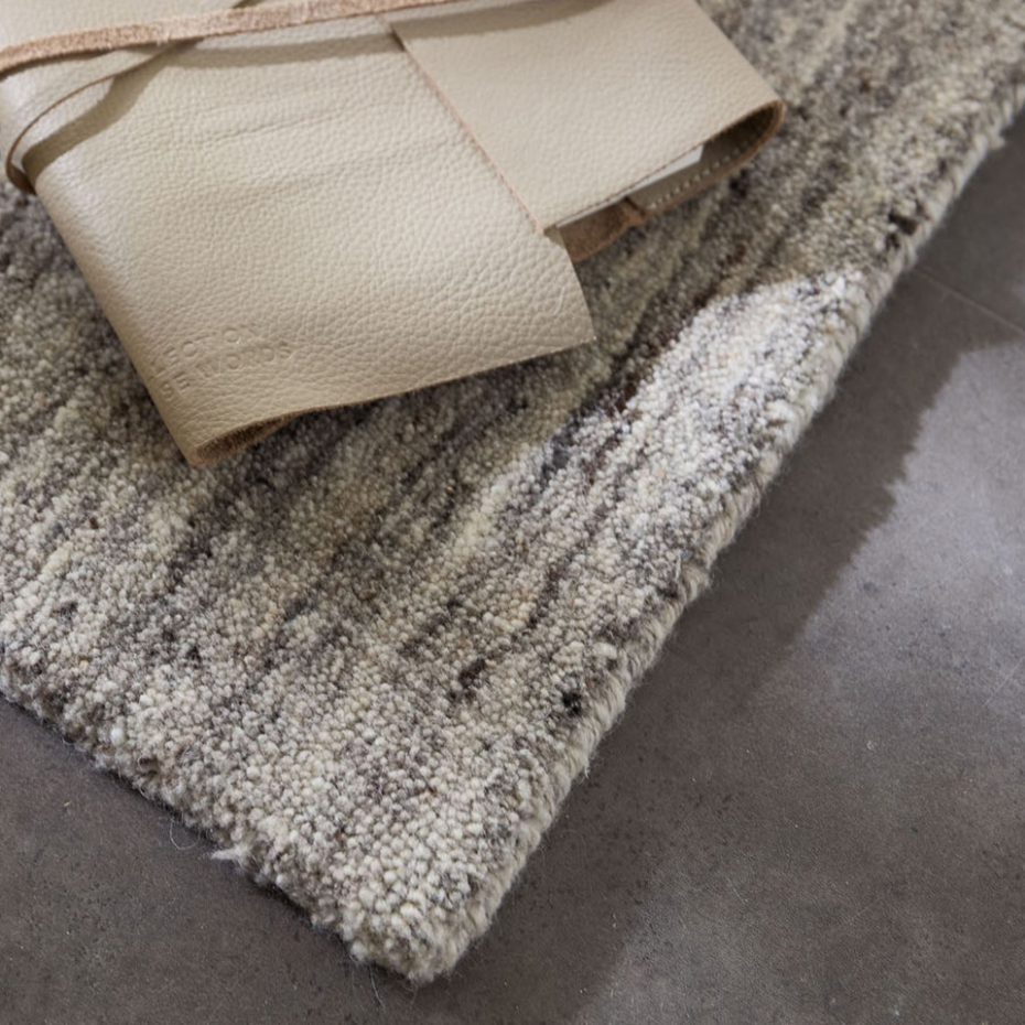 Tapis de salon UNI en laine tissé à la main - Pure