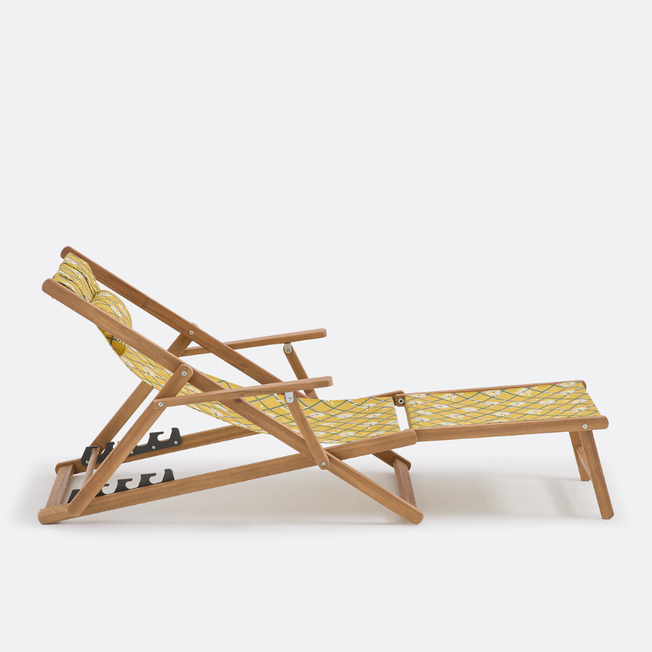 Chaise longue en acacia huilé Marguerite