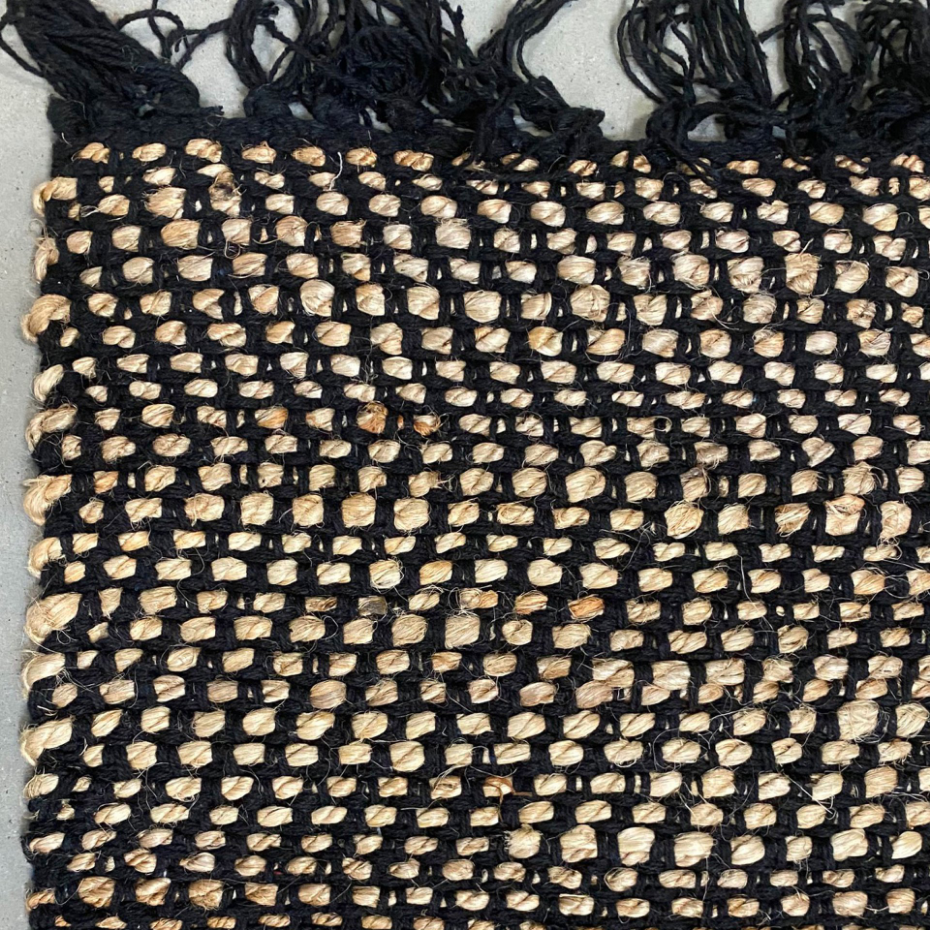 Tapis rectangulaire tressé en jute et coton noir 70x140cm
