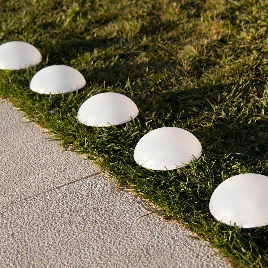 5 Demi boules solaires à piquer HALF MOON ∅15cm