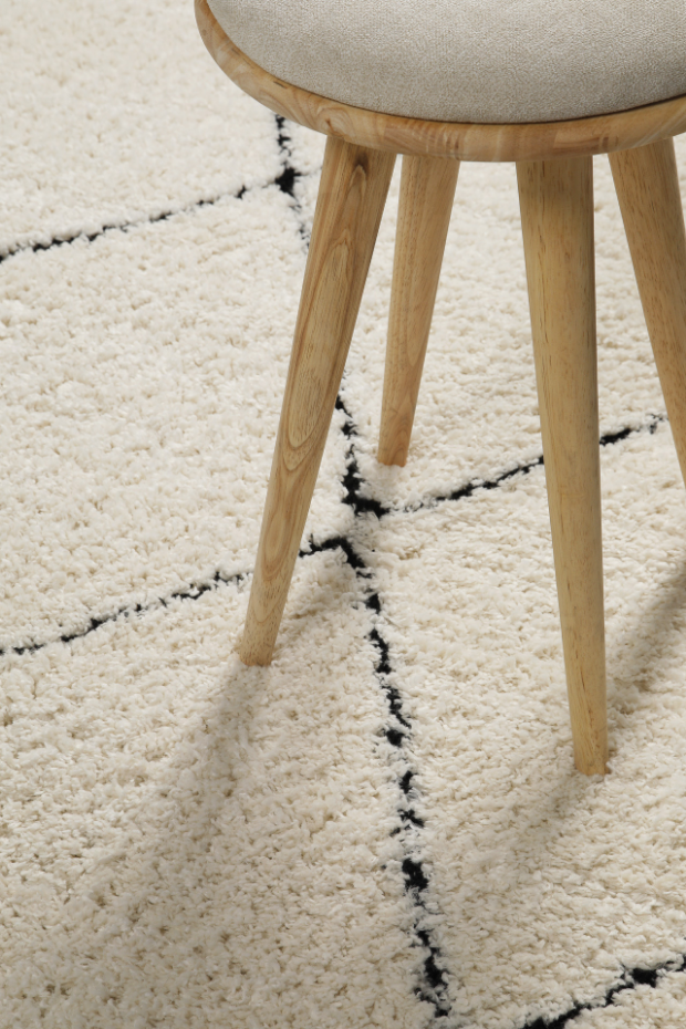 Tapis style berbère à poils longs ,  STUDIO TWO