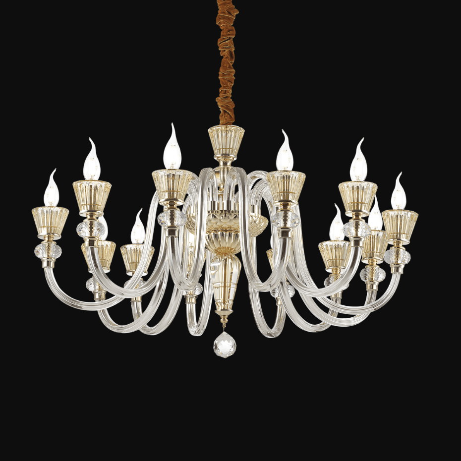 Lustre    STRAUSS
