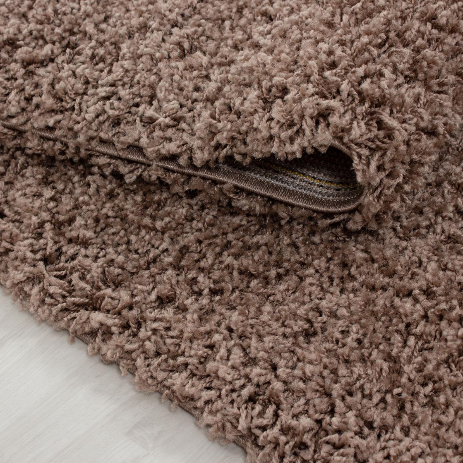 Tapis poils longs shaggy tissé motif uni UNI L