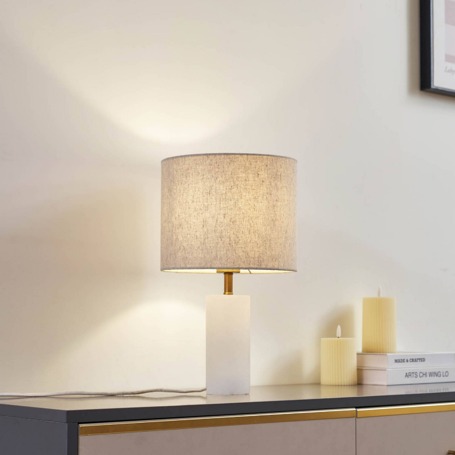 Lampe à poser en textile scandinave