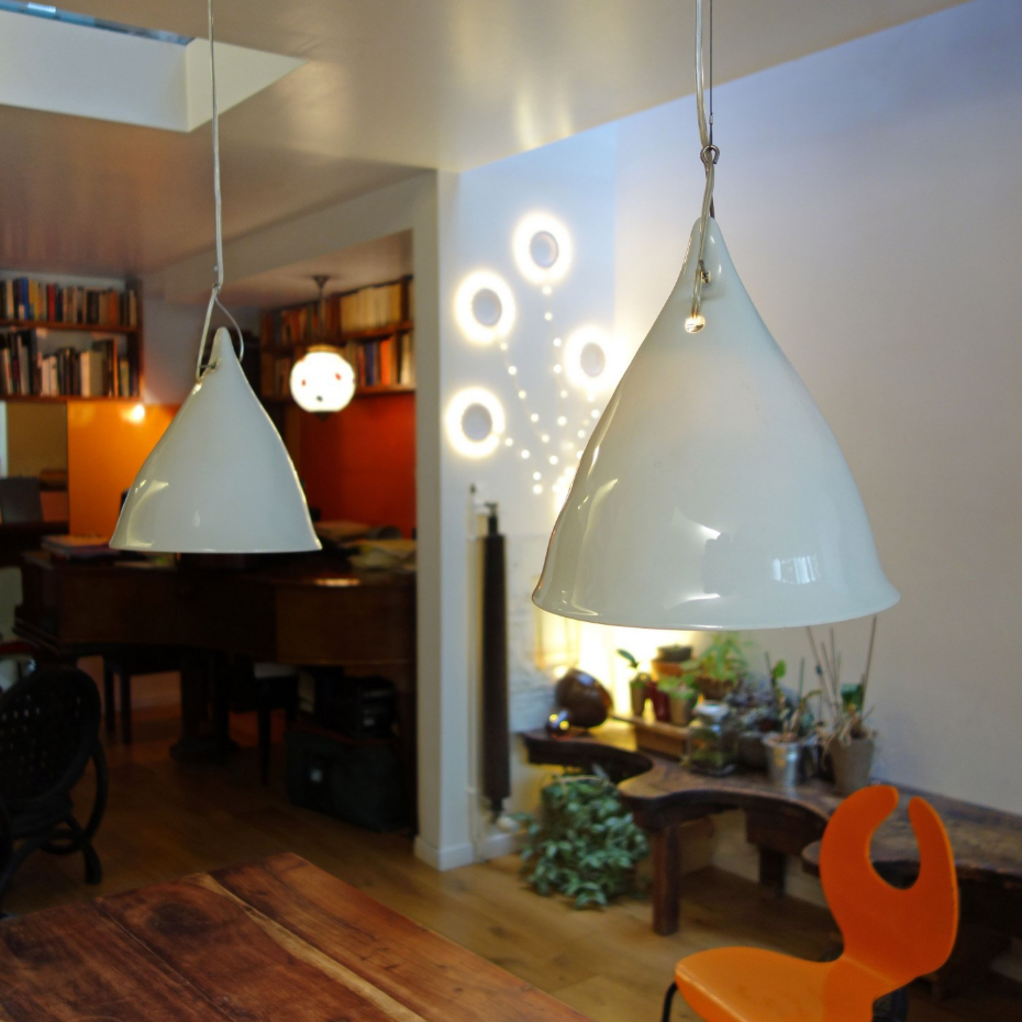 Lampe  suspendue en porcelaine Cornette
