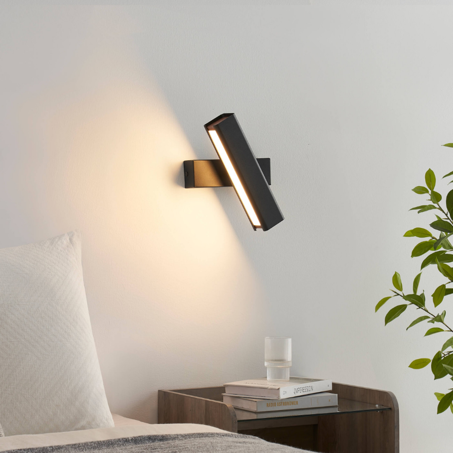Applique LED pivotante et élégante - SALVI