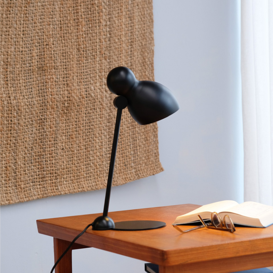 Lampe à poser en métal noir LUDO