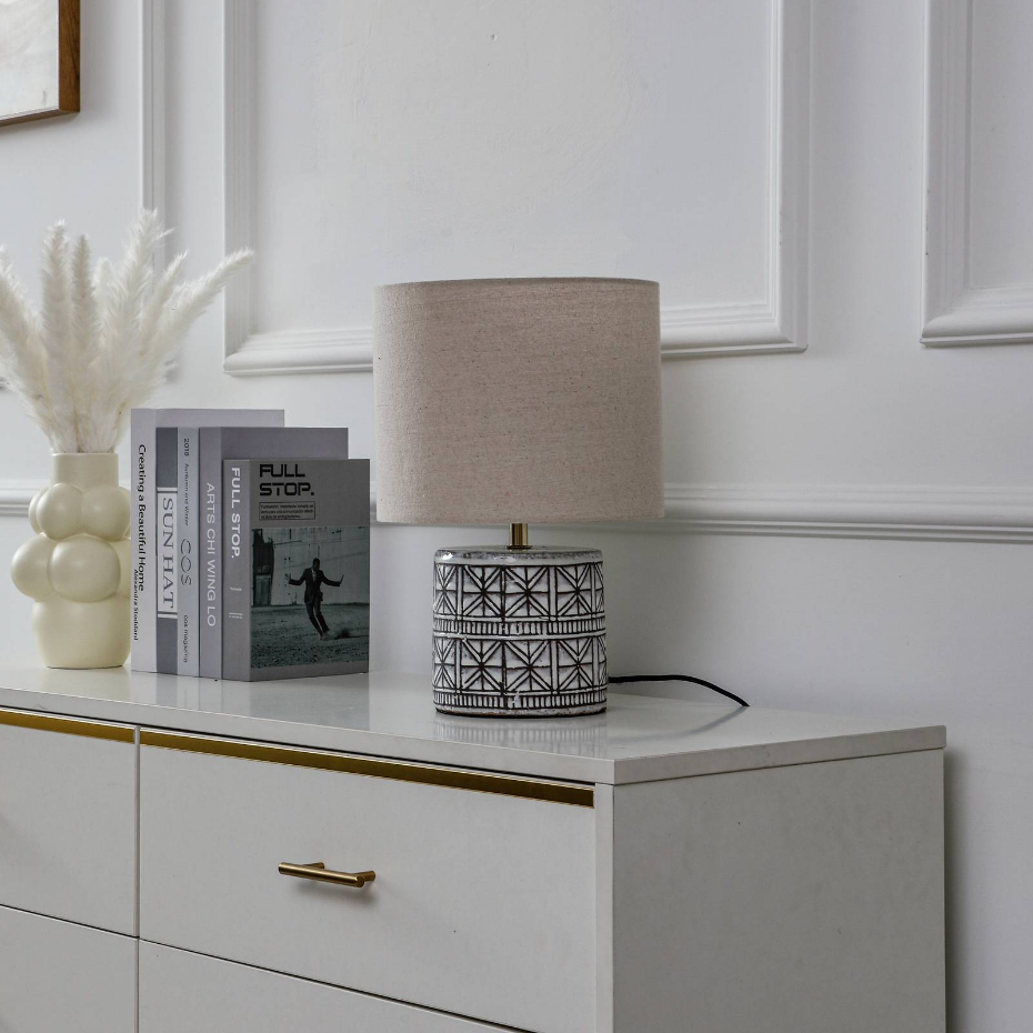 Lampe à poser en céramique scandinave