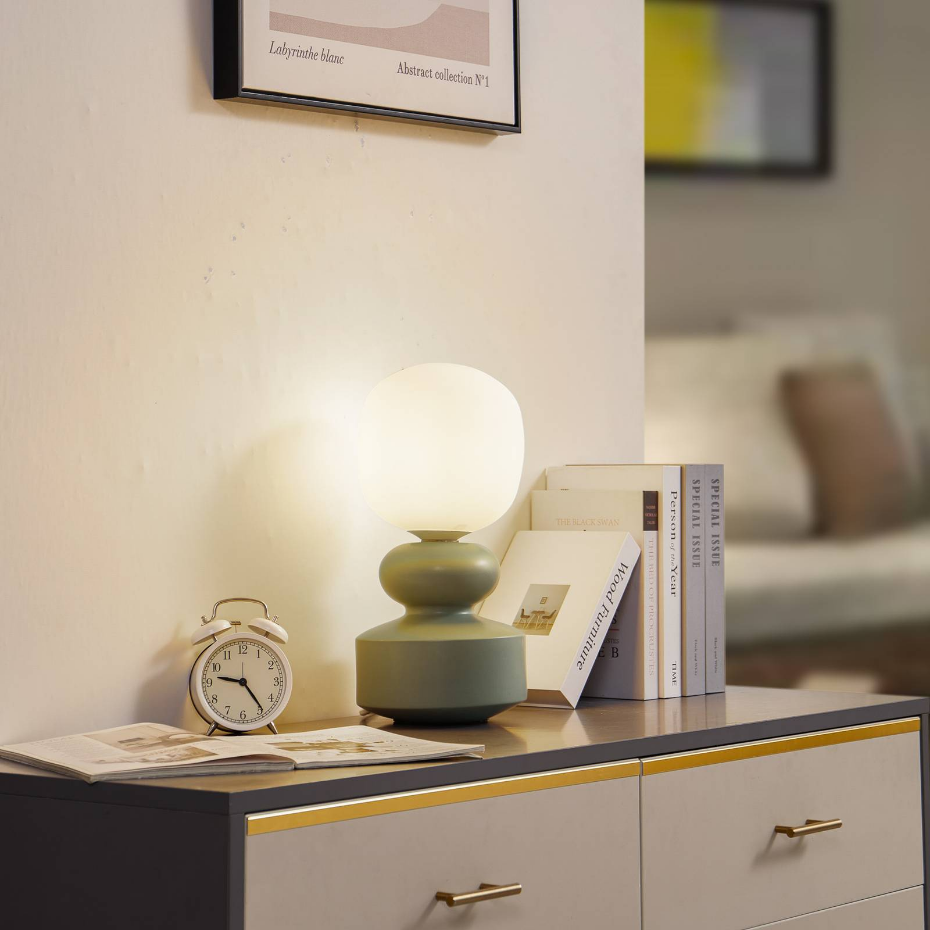 Lampe à poser en céramique scandinave