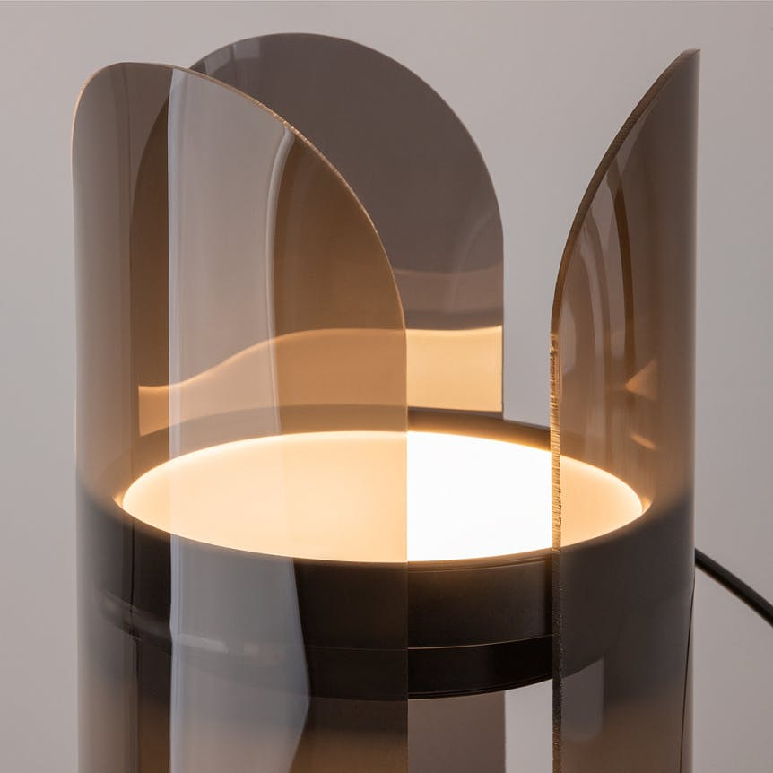 Lampe de chevet moderne en verre fumé – forme corolle ELY
