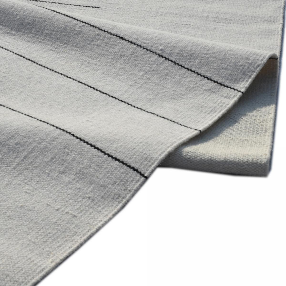 Tapis kilim fait main en laine motif simple PRAHA