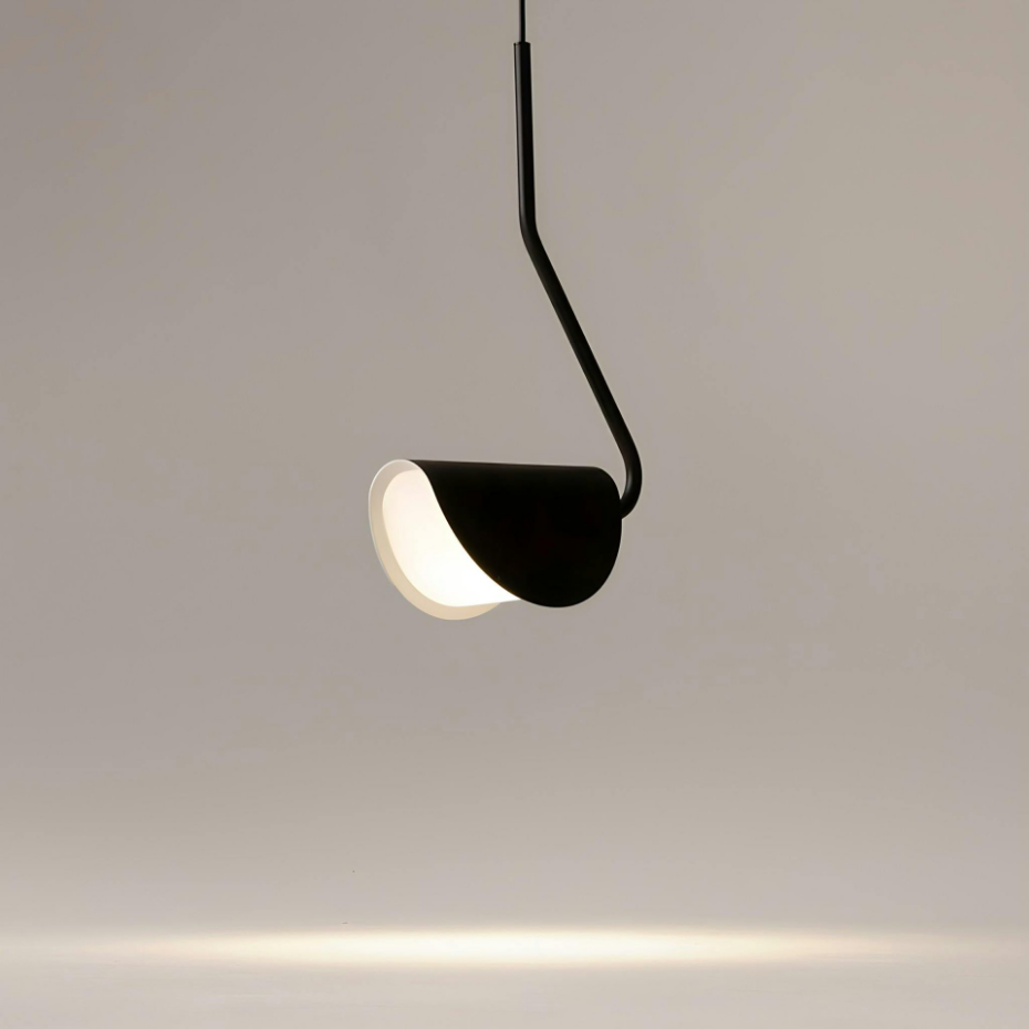 Suspension noire minimaliste - abat-jour plié, tige longue LENORE