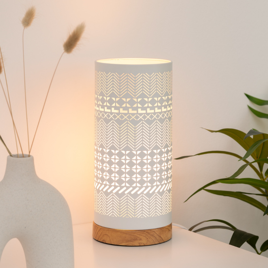 Lampe tactile métal ajouré LAMBY