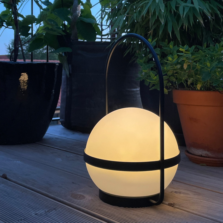Lanterne solaire en métal noir SUMMER