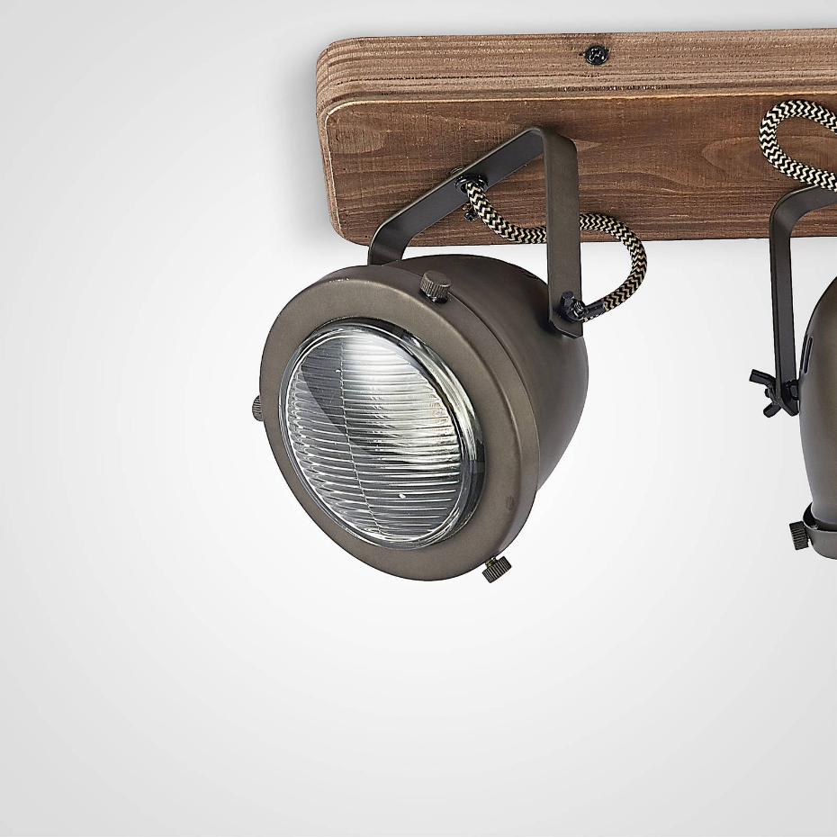 Spot en bois industriel, Farovi