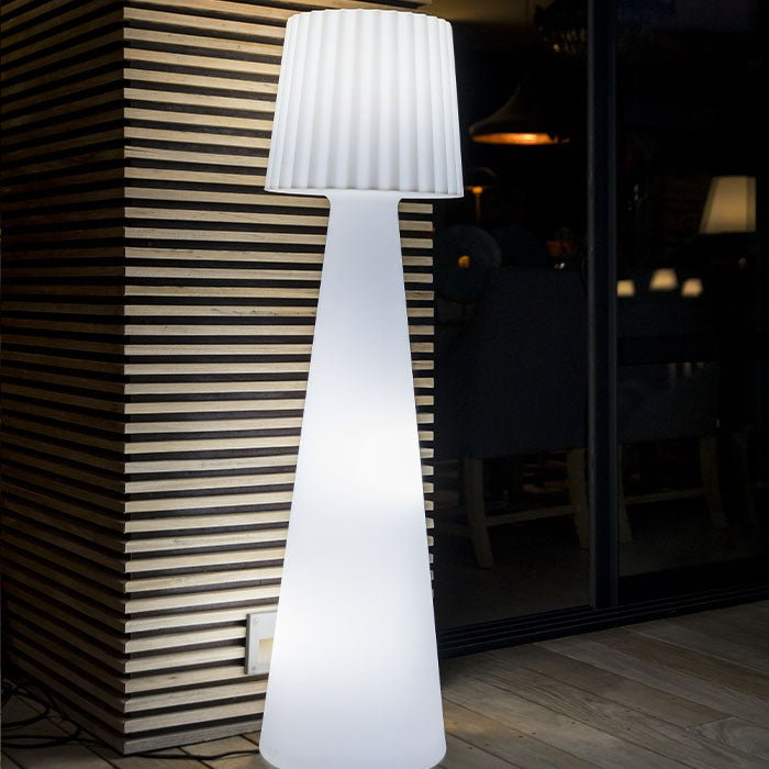 Lampadaire extérieur filaire LADY XL