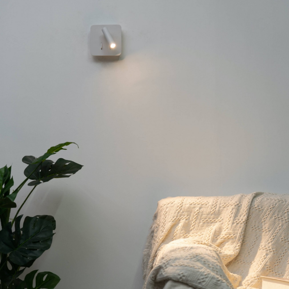 Petite applique liseuse design - BILBAO