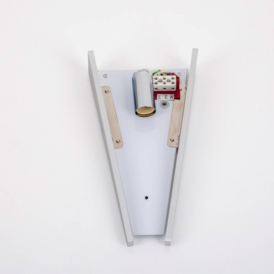 Applique moderne, Magnus