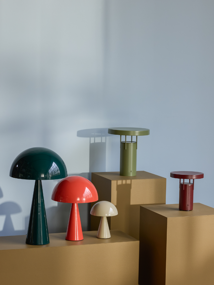 Lampe de table en fer MUSH