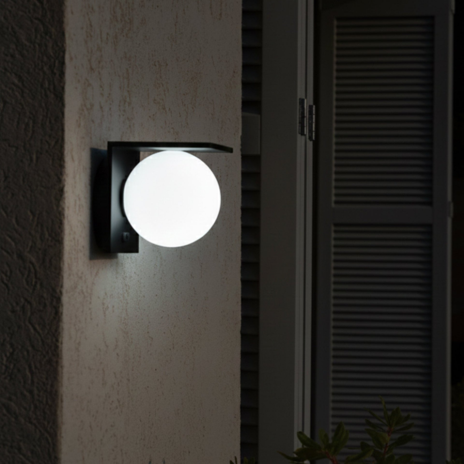 Applique murale solaire BOLLY noir sensor H14cm