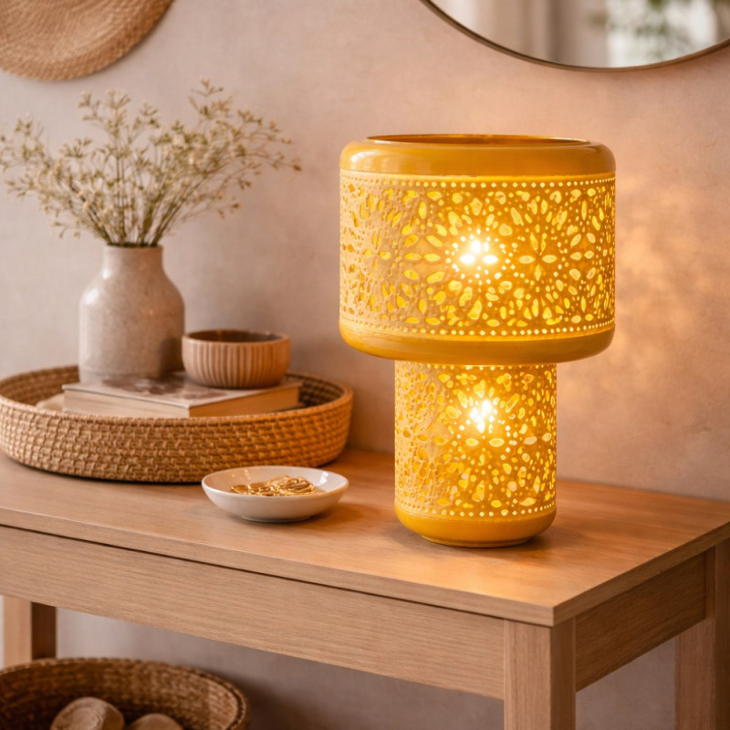 Lampe à poser métal émaillé safran Nora