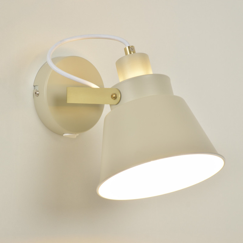 Applique avec interrupteur métal crème Adèle