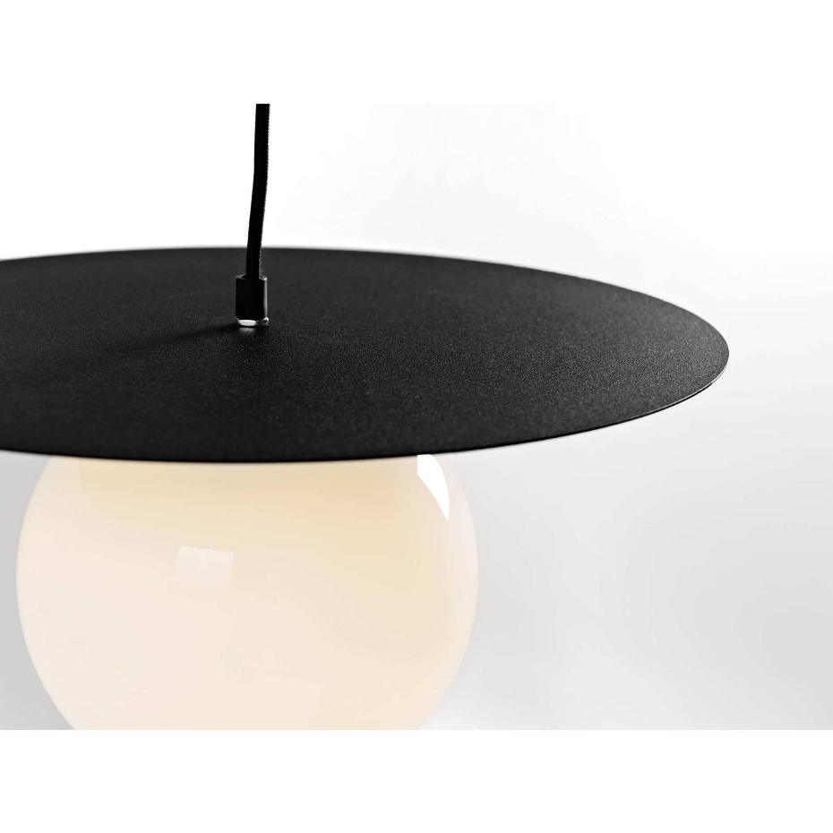 Suspension en acier Skiva ball